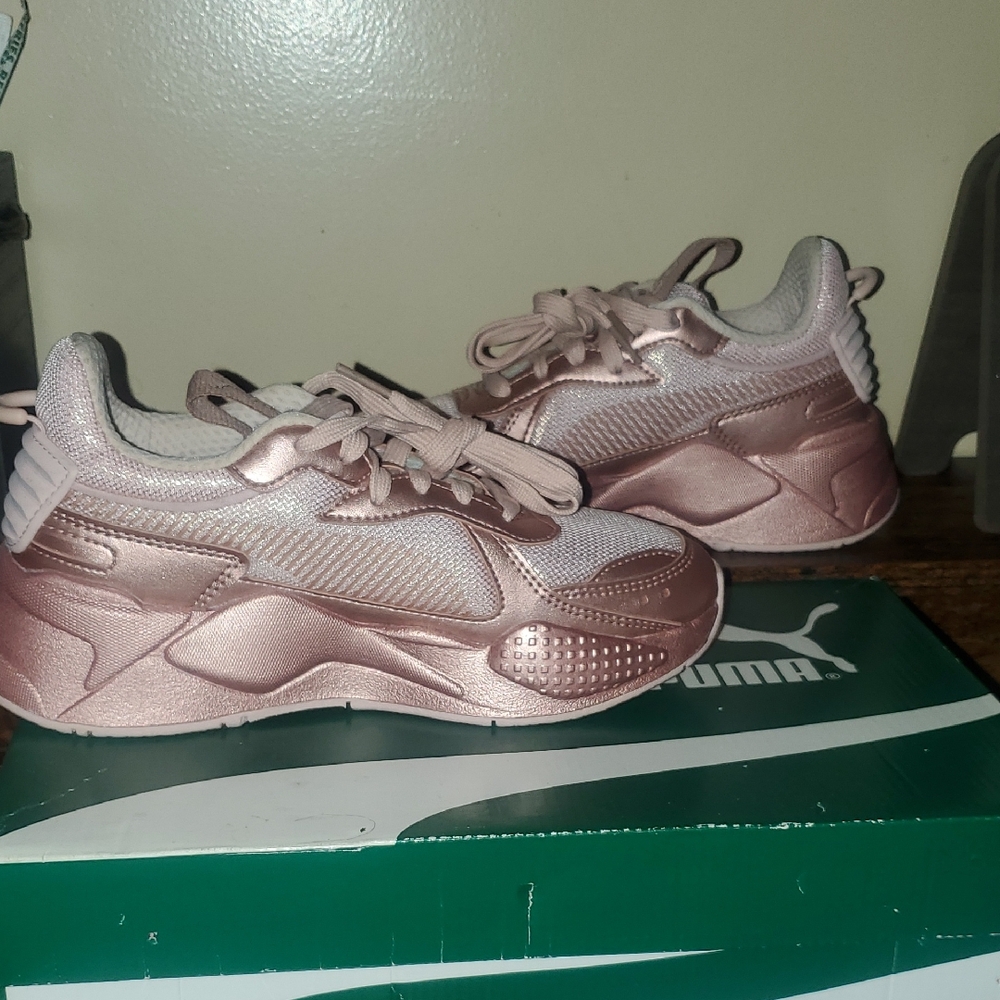 Puma Metallic Pink Athletic Shoes